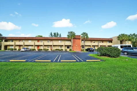 829 Camino Road Delray Beach FL 33445