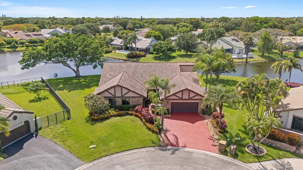 11220 NW 2nd Manor Coral Springs FL 33071