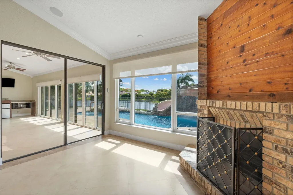 11220 NW 2nd Manor Coral Springs FL 33071