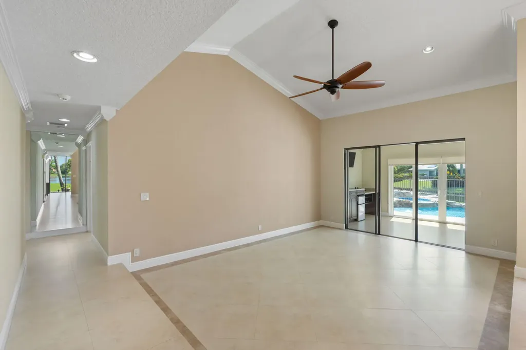 11220 NW 2nd Manor Coral Springs FL 33071