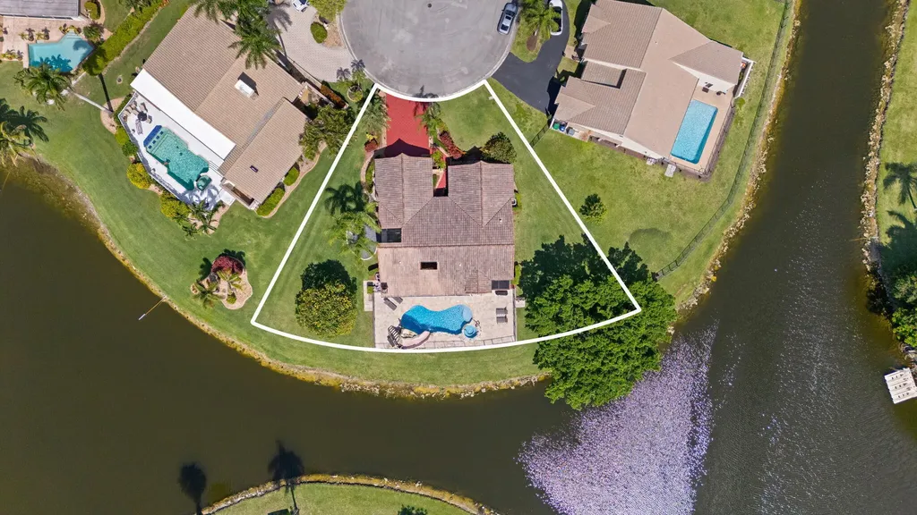 11220 NW 2nd Manor Coral Springs FL 33071