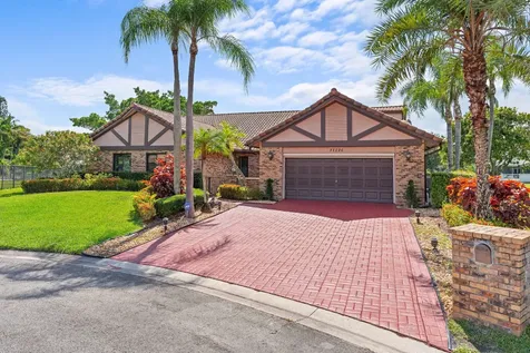 11220 NW 2nd Manor Coral Springs FL 33071