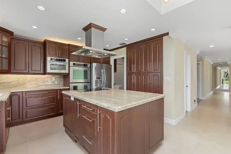 11220 NW 2nd Manor Coral Springs FL 33071