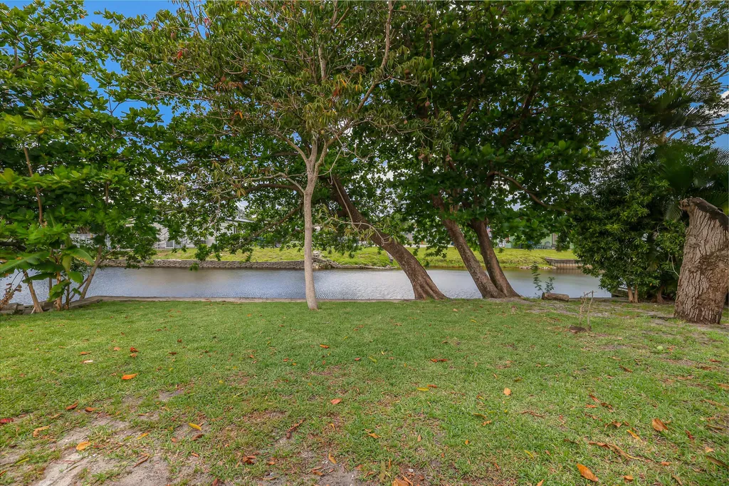 2000 SW 28th Avenue Fort Lauderdale FL 33312