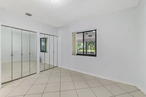 2000 SW 28th Avenue Fort Lauderdale FL 33312