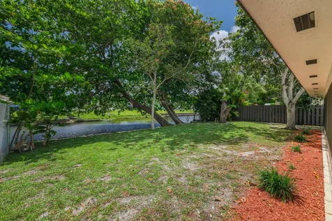 2000 SW 28th Avenue Fort Lauderdale FL 33312