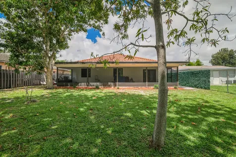 2000 SW 28th Avenue Fort Lauderdale FL 33312