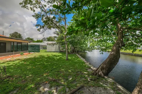2000 SW 28th Avenue Fort Lauderdale FL 33312