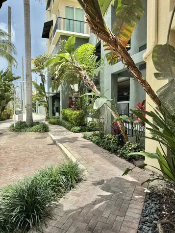 225 NE 1st Street Delray Beach FL 33444