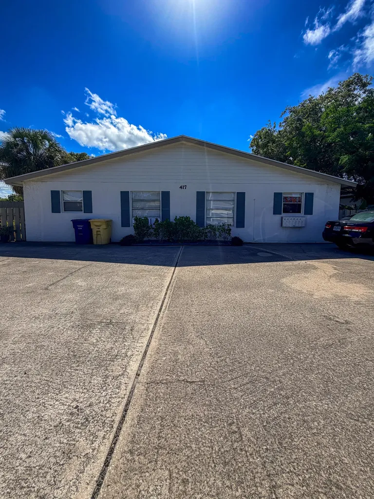417 N E Street Lake Worth Beach FL 33460