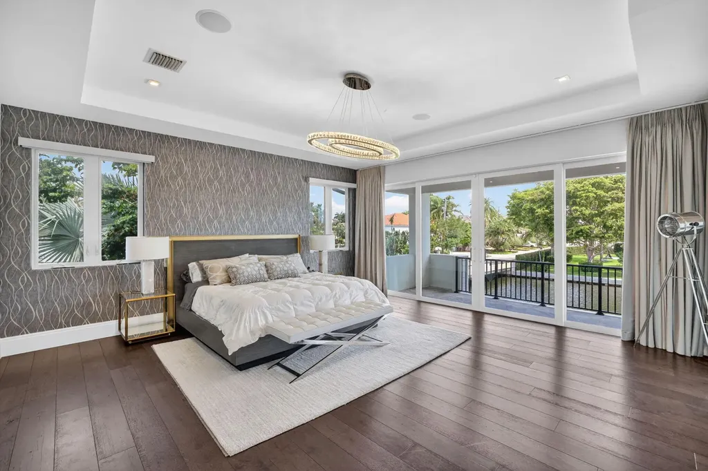 39 Pelican Drive Fort Lauderdale FL 33301