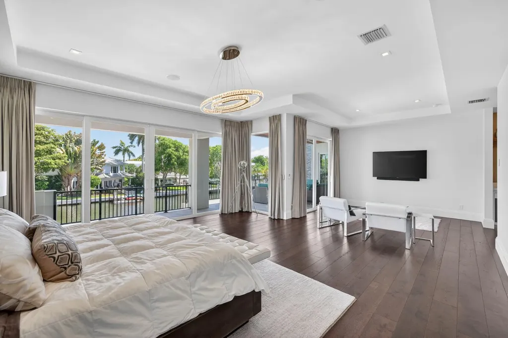 39 Pelican Drive Fort Lauderdale FL 33301