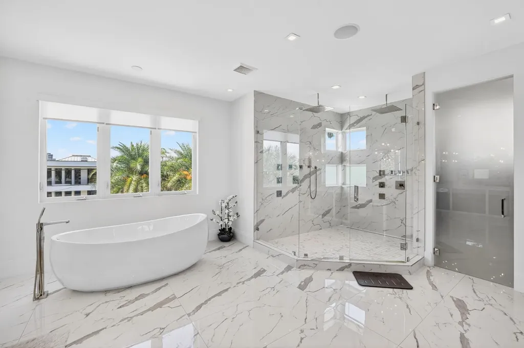 39 Pelican Drive Fort Lauderdale FL 33301