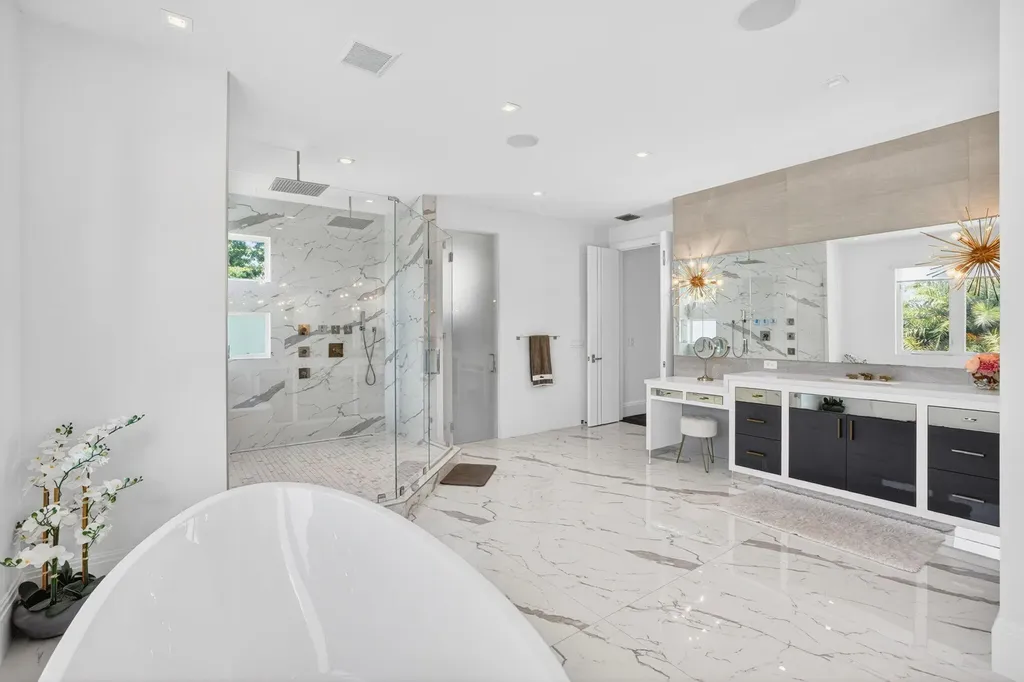 39 Pelican Drive Fort Lauderdale FL 33301