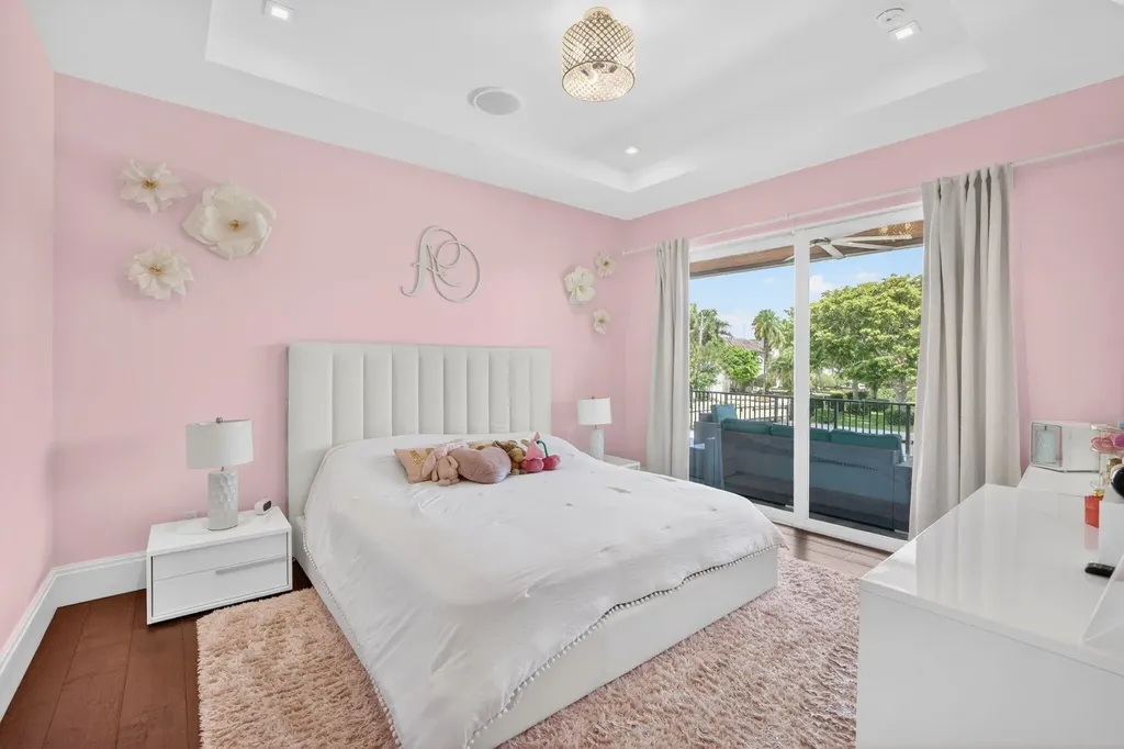 39 Pelican Drive Fort Lauderdale FL 33301