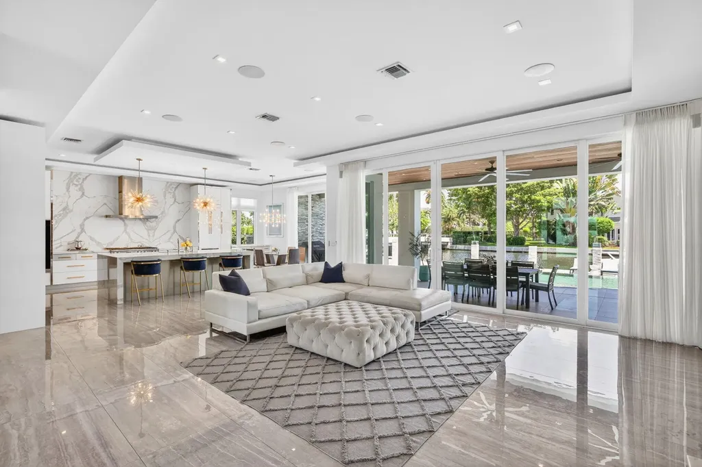39 Pelican Drive Fort Lauderdale FL 33301