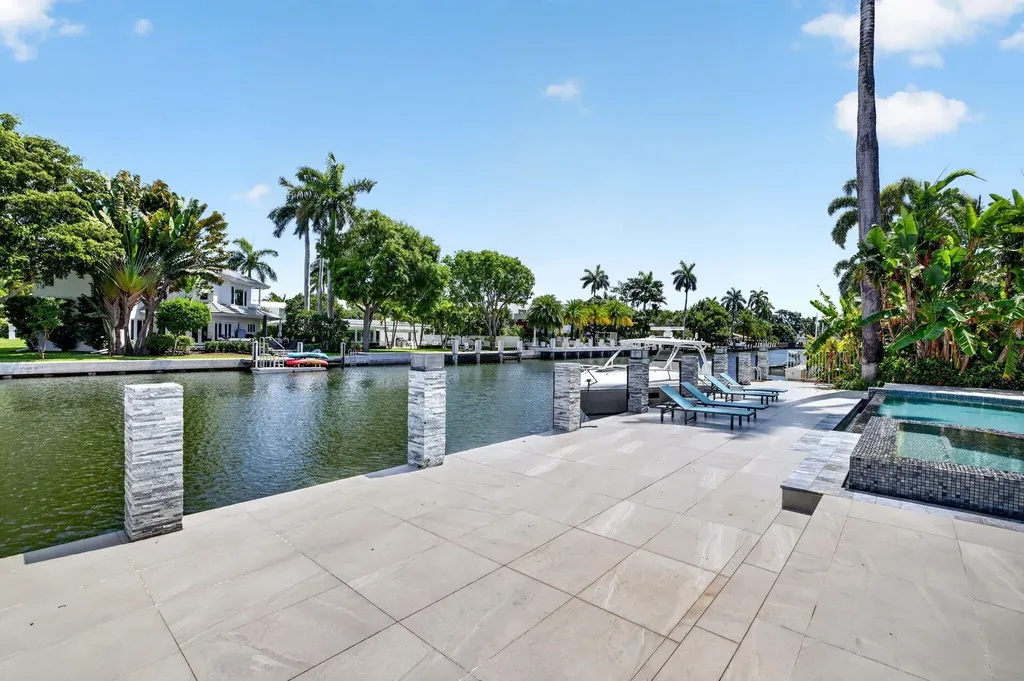 39 Pelican Drive Fort Lauderdale FL 33301