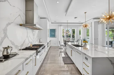 39 Pelican Drive Fort Lauderdale FL 33301