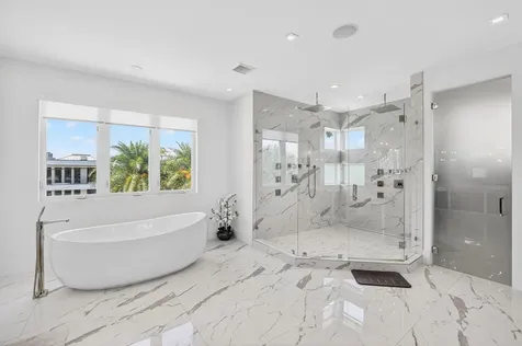 39 Pelican Drive Fort Lauderdale FL 33301