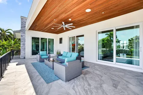 39 Pelican Drive Fort Lauderdale FL 33301