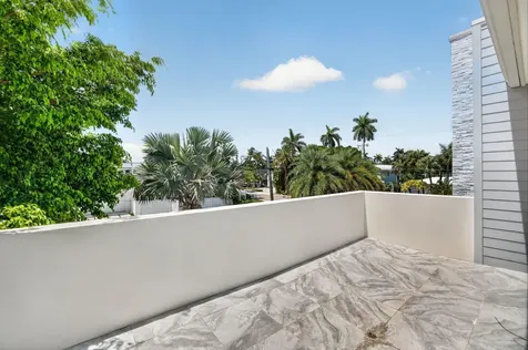 39 Pelican Drive Fort Lauderdale FL 33301