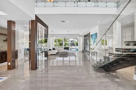 39 Pelican Drive Fort Lauderdale FL 33301