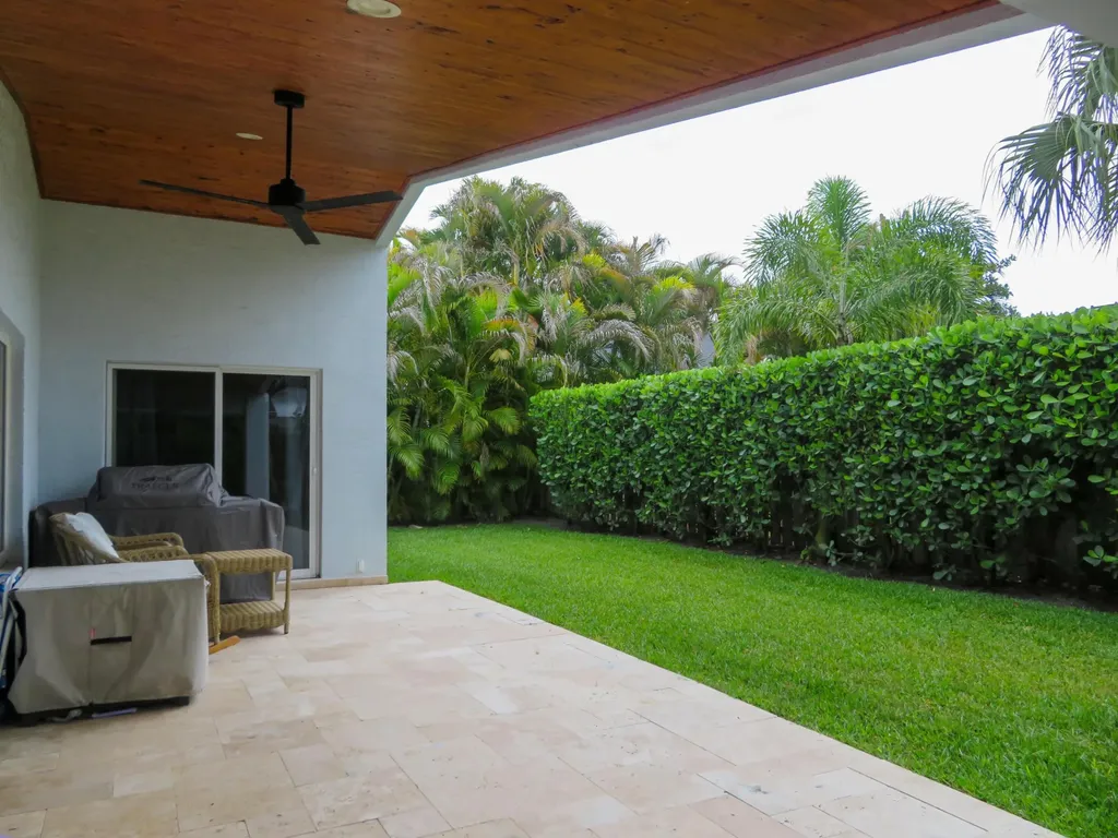 6070 Garrett Street Jupiter FL 33458