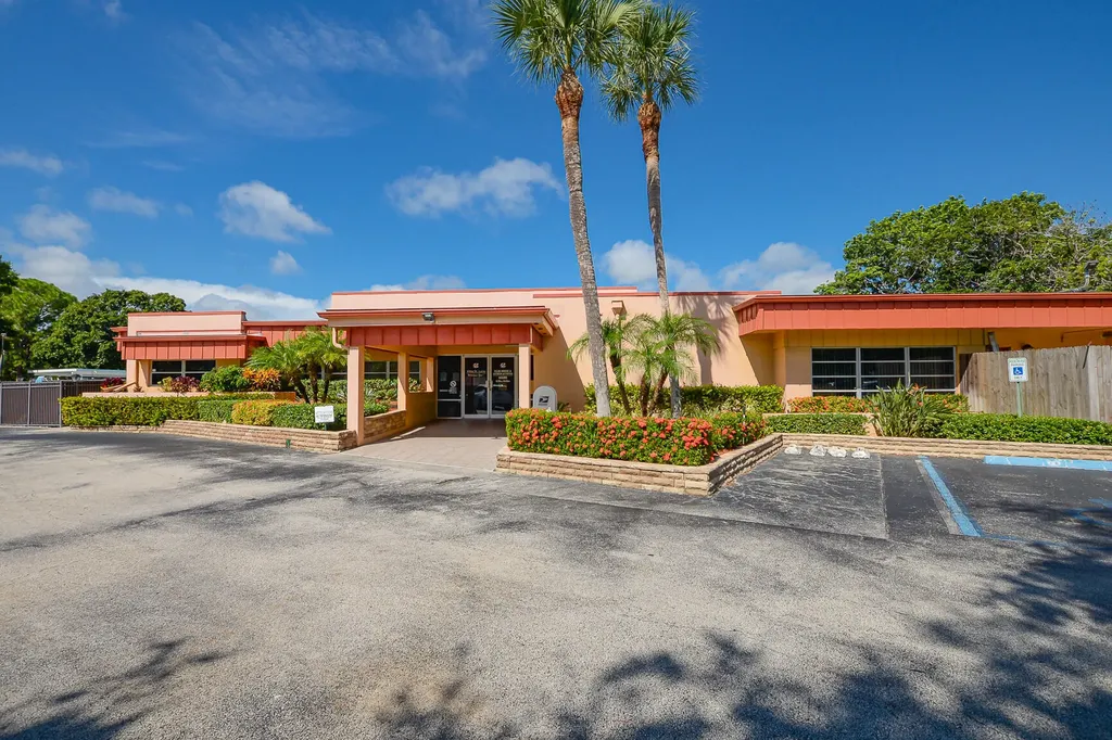 18 Lake Vista Trail Port St Lucie FL 34952