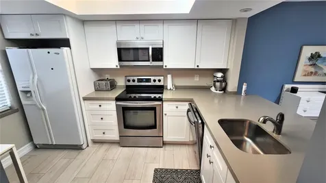 600 Egret Circle Delray Beach FL 33444