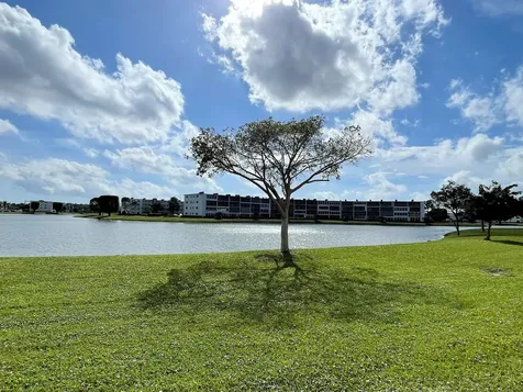 1030 Rexford B Boca Raton FL 33434