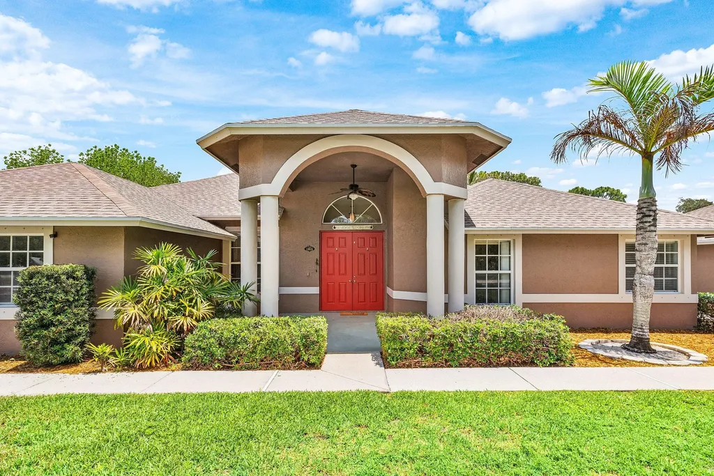 13615 61st Lane N West Palm Beach FL 33412
