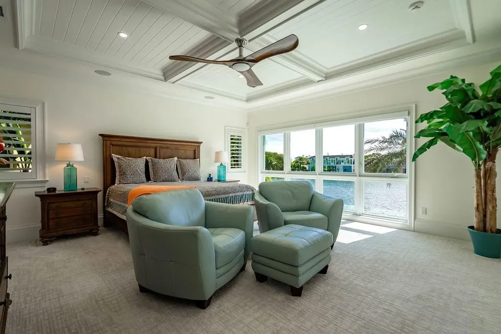 2798 NE 24th Street Lighthouse Point FL 33064