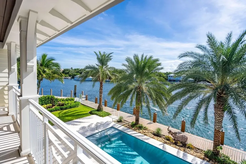 2798 NE 24th Street Lighthouse Point FL 33064