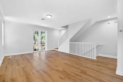 2502 N Dixie Highway Lake Worth Beach FL 33460