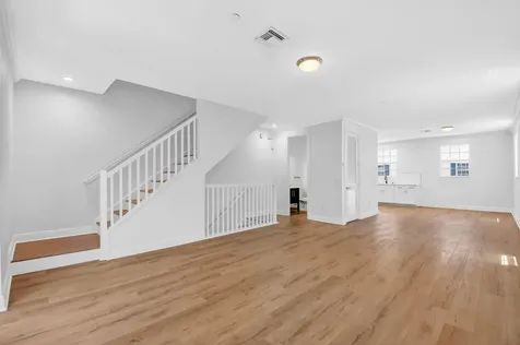 2502 N Dixie Highway Lake Worth Beach FL 33460