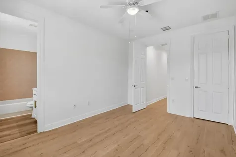2502 N Dixie Highway Lake Worth Beach FL 33460
