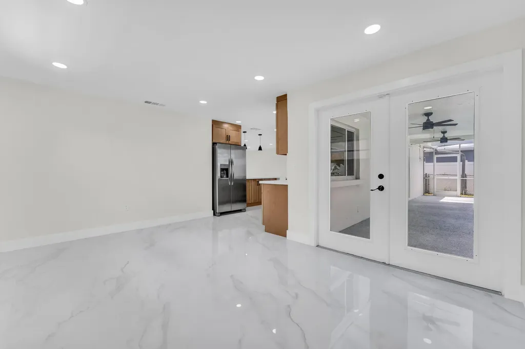 9351 NW 20th Place Sunrise FL 33322