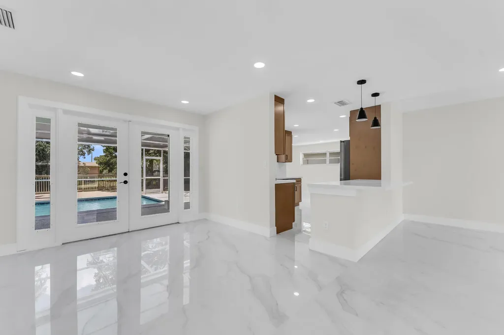 9351 NW 20th Place Sunrise FL 33322