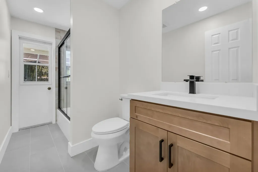 9351 NW 20th Place Sunrise FL 33322