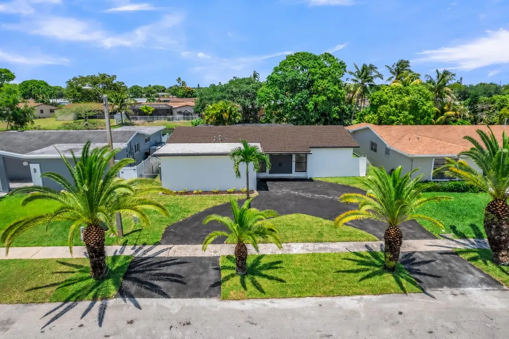 9351 NW 20th Place Sunrise FL 33322