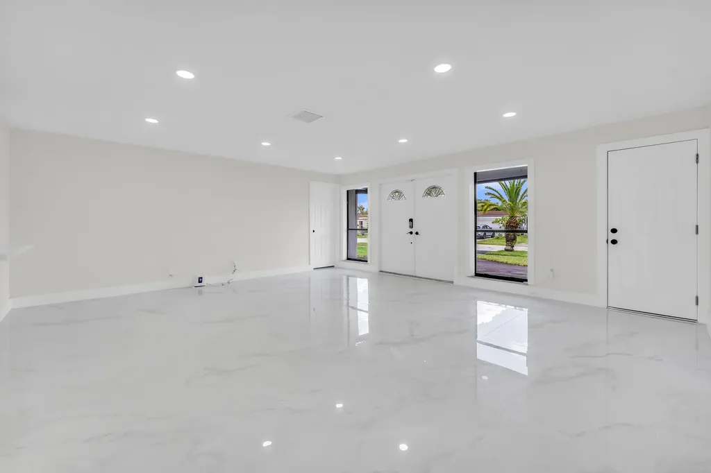 9351 NW 20th Place Sunrise FL 33322