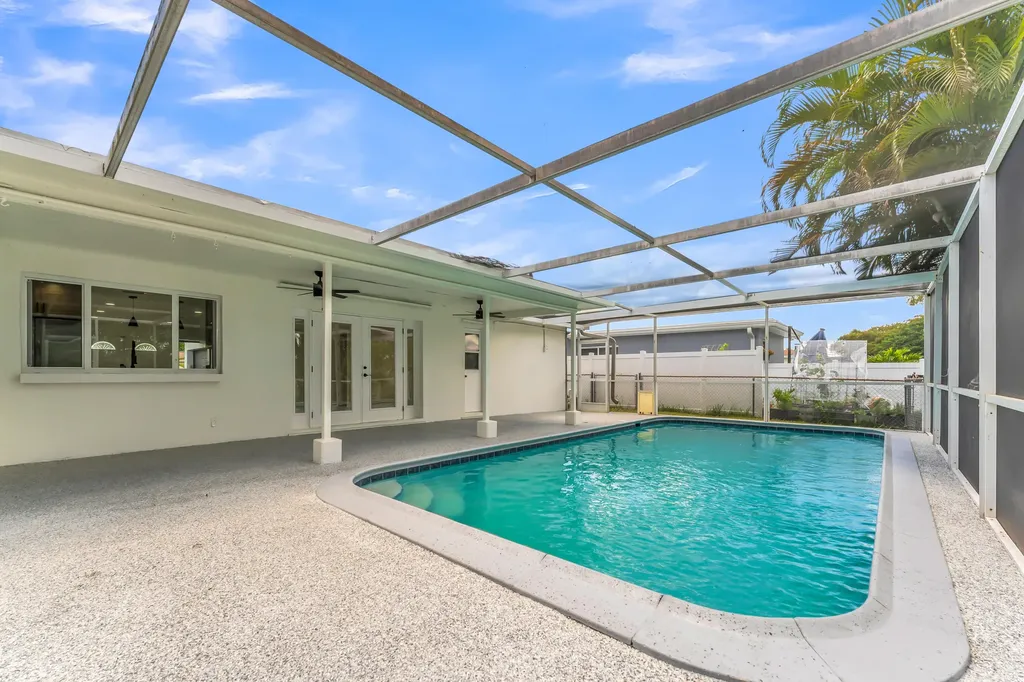 9351 NW 20th Place Sunrise FL 33322