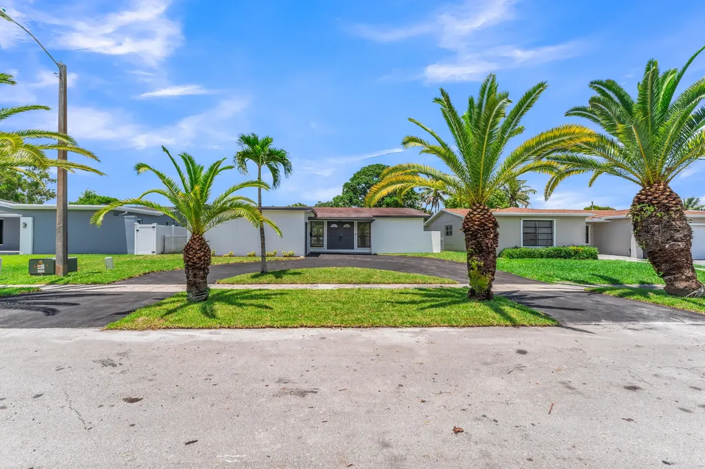 9351 NW 20th Place Sunrise FL 33322