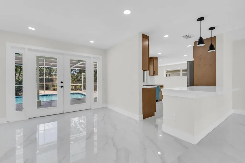 9351 NW 20th Place Sunrise FL 33322