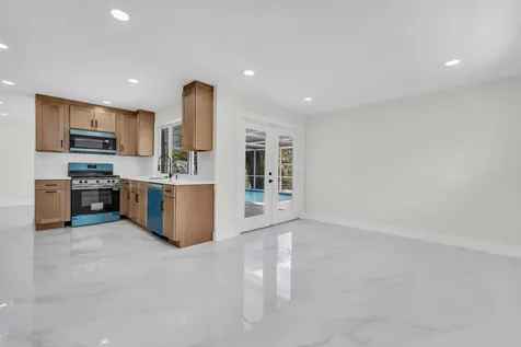 9351 NW 20th Place Sunrise FL 33322