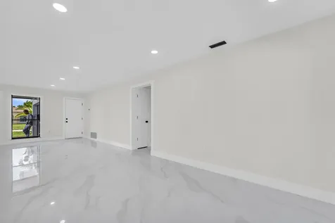 9351 NW 20th Place Sunrise FL 33322
