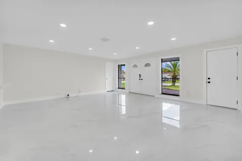9351 NW 20th Place Sunrise FL 33322