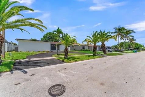 9351 NW 20th Place Sunrise FL 33322