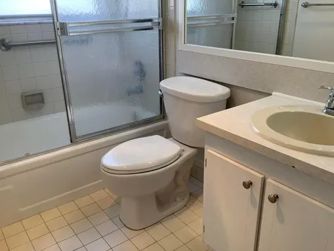 560 Fanshaw Boca Raton FL 33434