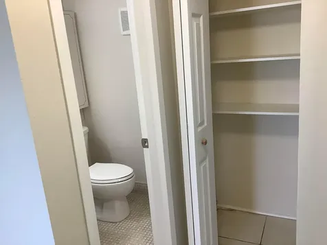 560 Fanshaw Boca Raton FL 33434